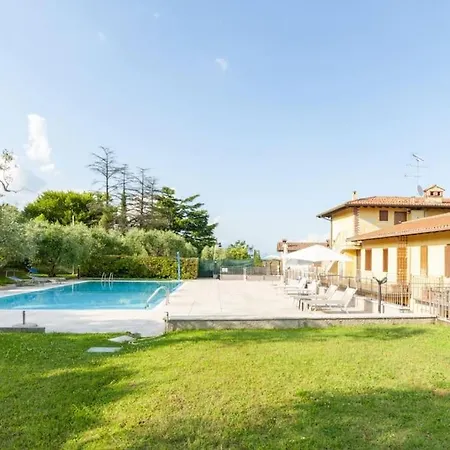 Maison Blanche Apartament *